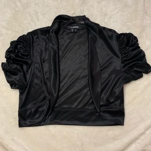 A  Gorgeous Silky Shoulder Cover